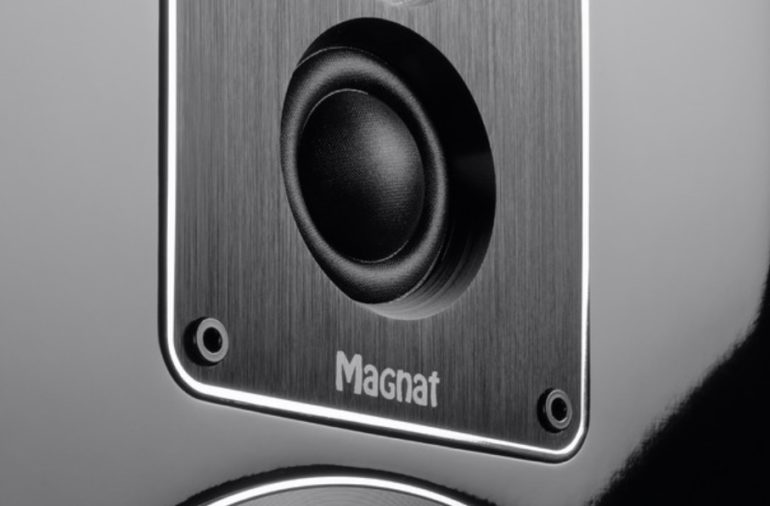 Magnat Signature 905 teszt a Techweek oldalán